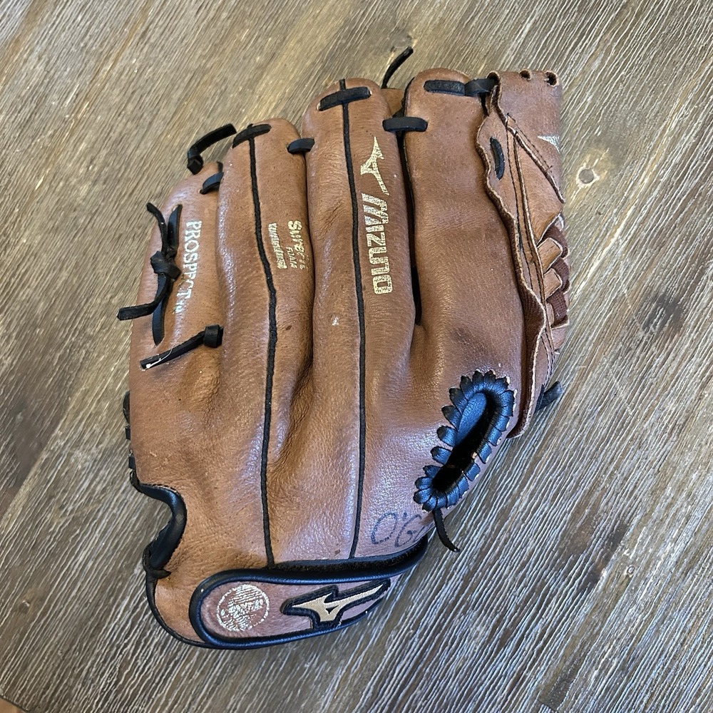 Mizuno Prospect PowerClose‎ Youth Baseball Glove 11.5" MaxFlex Brown LHT Left